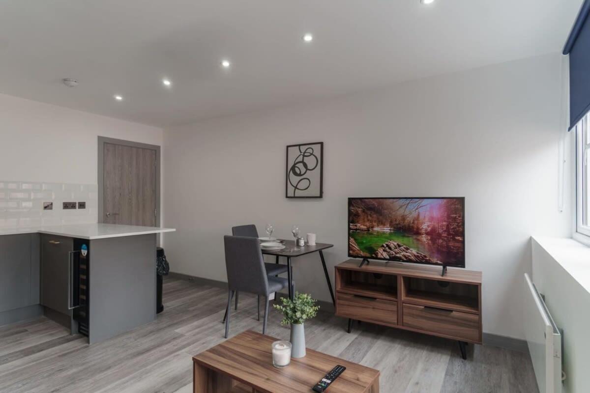 Contemporary 1 Bedroom Preston Apartment 外观 照片